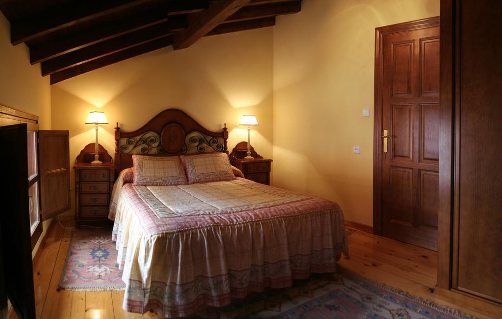 Casa Rural La Regoria Carrena de Cabrales Esterno foto