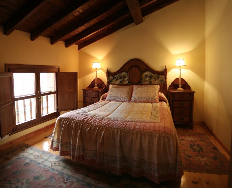 Casa Rural La Regoria Carrena de Cabrales Esterno foto