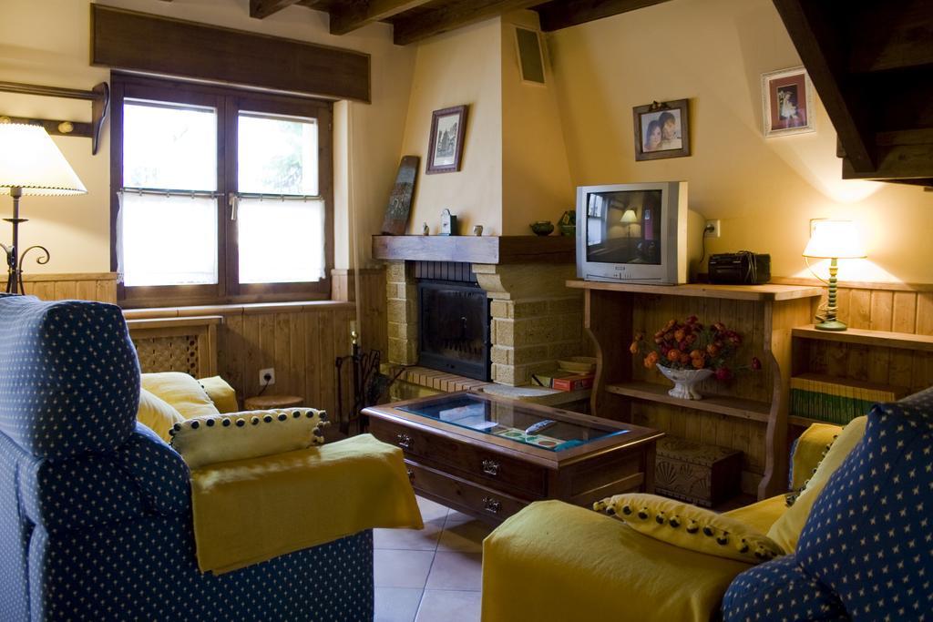 Casa Rural La Regoria Carrena de Cabrales Esterno foto